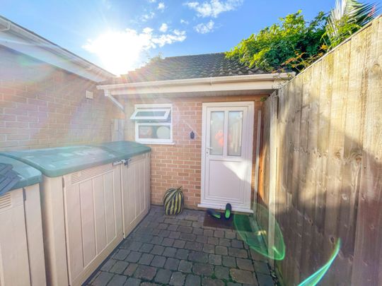 1 Bedroom Flat To Rent in Talbot Village - £600 pcm Tenancy Info - Photo 1