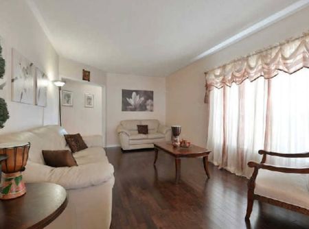 For Lease - 12 Albright Road, Brampton, Ontario - Photo 2