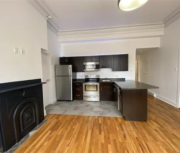 265 Charlotte Suite 1 - Photo 1