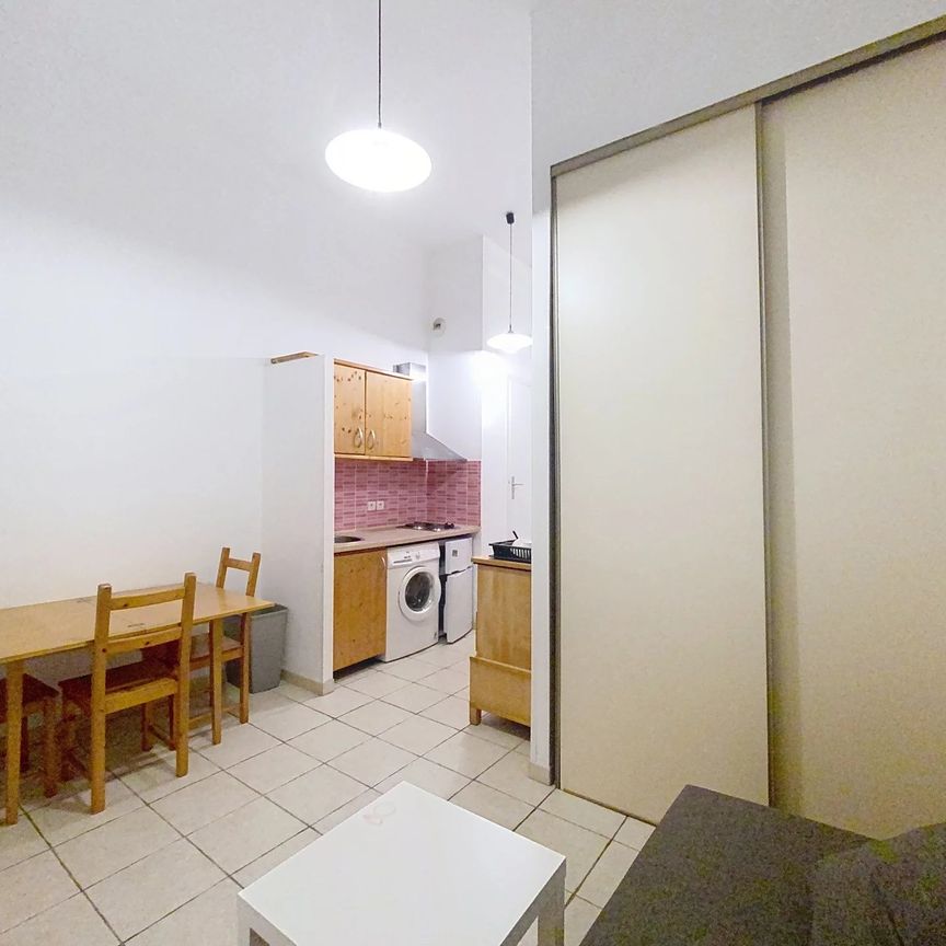 Location Appartement 1 pièce 22m² NICE 06000 - Photo 1