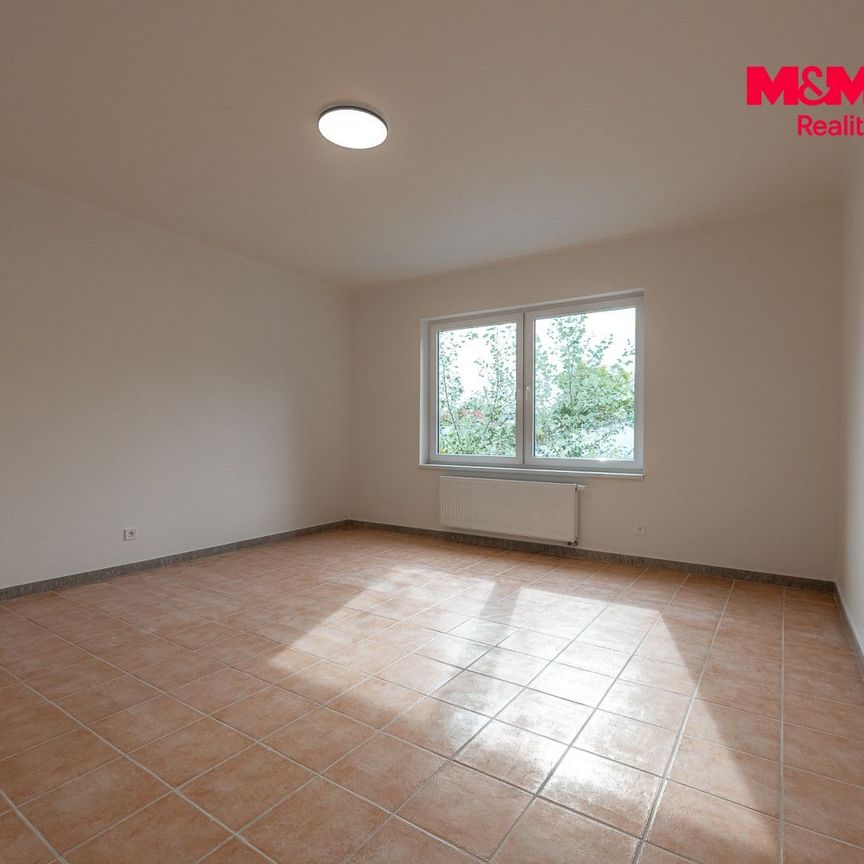 Pronájem, Byt 2+kk, 43 m², Neratovice, Jedová - Photo 1