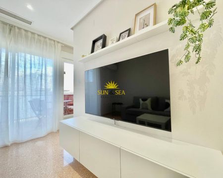 TWO–BEDROOM APARTMENT – ALMORADÍ, ALICANTE - Photo 4