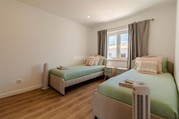 Moradia T4 em Faro - Photo 1