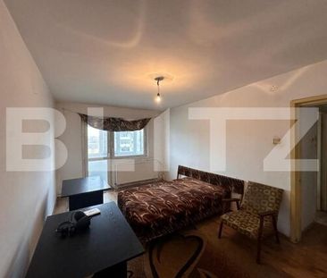 Apartament cu 3 camere, centrala termica, zona Craiovita - Photo 3