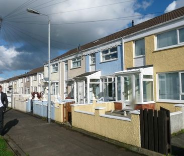 121 Shore Crescent, BT154JR, Belfast - Photo 3