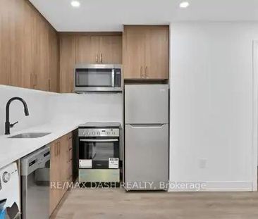 For Lease - 917 St Clair Avenue Unit# 31, Toronto, Ontario - Photo 4