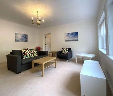 Ferry Lane, Wraysbury, Staines-upon-thames, Berkshire, TW19 - Photo 6