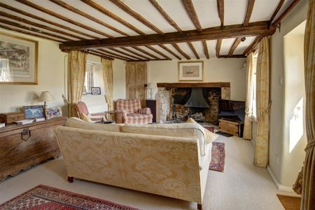 5 bedroom barn conversion to rent - Photo 2