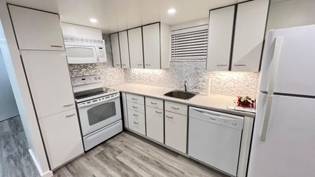 For Lease - 30 Ferris Road, Toronto, Ontario - Photo 3