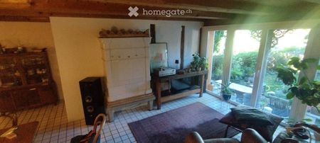 Charmanter 4,5-Zimmer-Hausteil mit wunderschönem Garten in zentraler, ruhiger Lage in Bünzen - Photo 3
