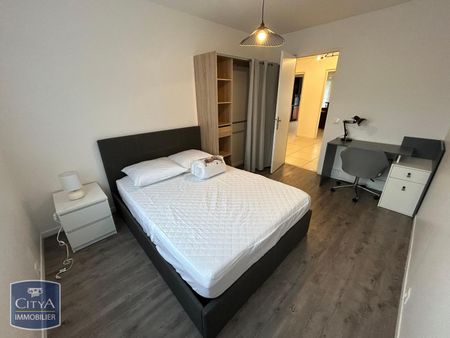 Location Appartement 2 pièces 50m² BRON 69500 - Photo 4