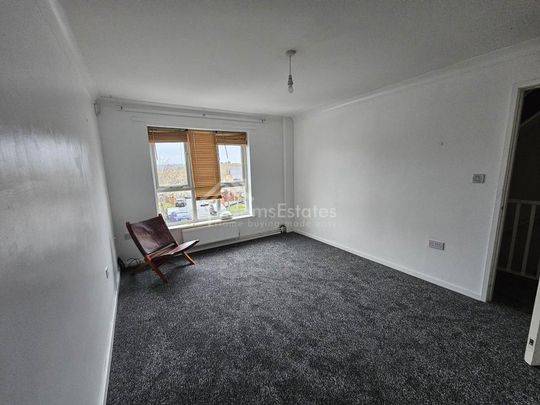 3 bedroom townhouse to rent - Photo 1