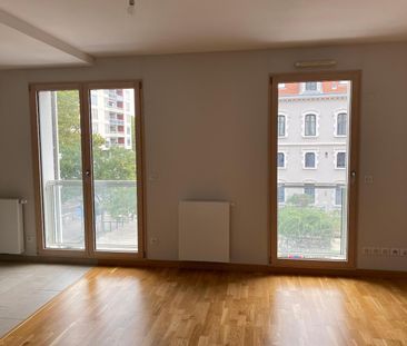 Location Appartement 2 pièces 50m² VILLEURBANNE 69100 - Photo 1