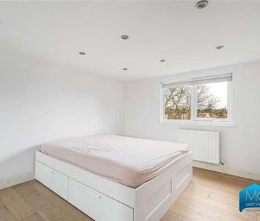 Moorlands Avenue, Mill Hill, London, NW7 - Photo 1