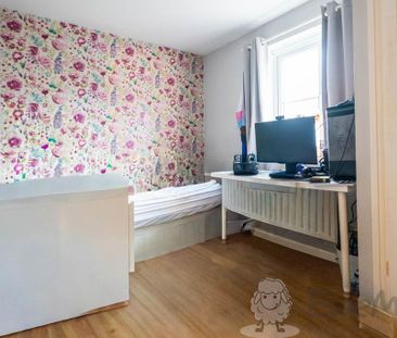 3 bedroom detached house to rent - Photo 3