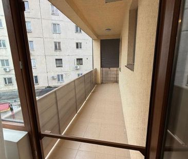 Apartament 3 camere, 102 mp, zona Lujerului, centrala proprie, parcare - Photo 2