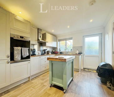3 bedroom bungalow to rent The Street, Alburgh, IP20 - Photo 4