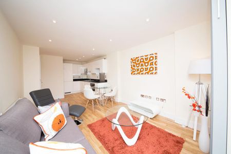 2 bedroom apartment to rent - Photo 2