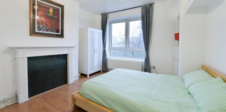 3 bedroom flat to rent - Photo 4