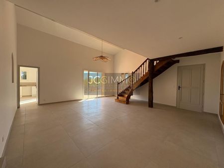 Location Maison 4 pièces 154m² CARNOULES 83660 - Photo 3