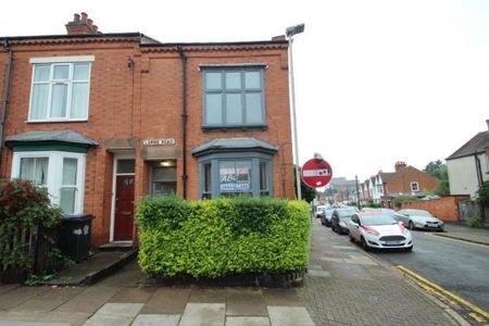 5 bedroom terraced house to rent - Photo 2