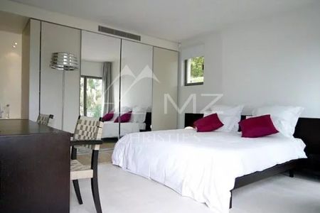 Saint-Jean Cap Ferrat - Villa moderne avec vue mer - Photo 5