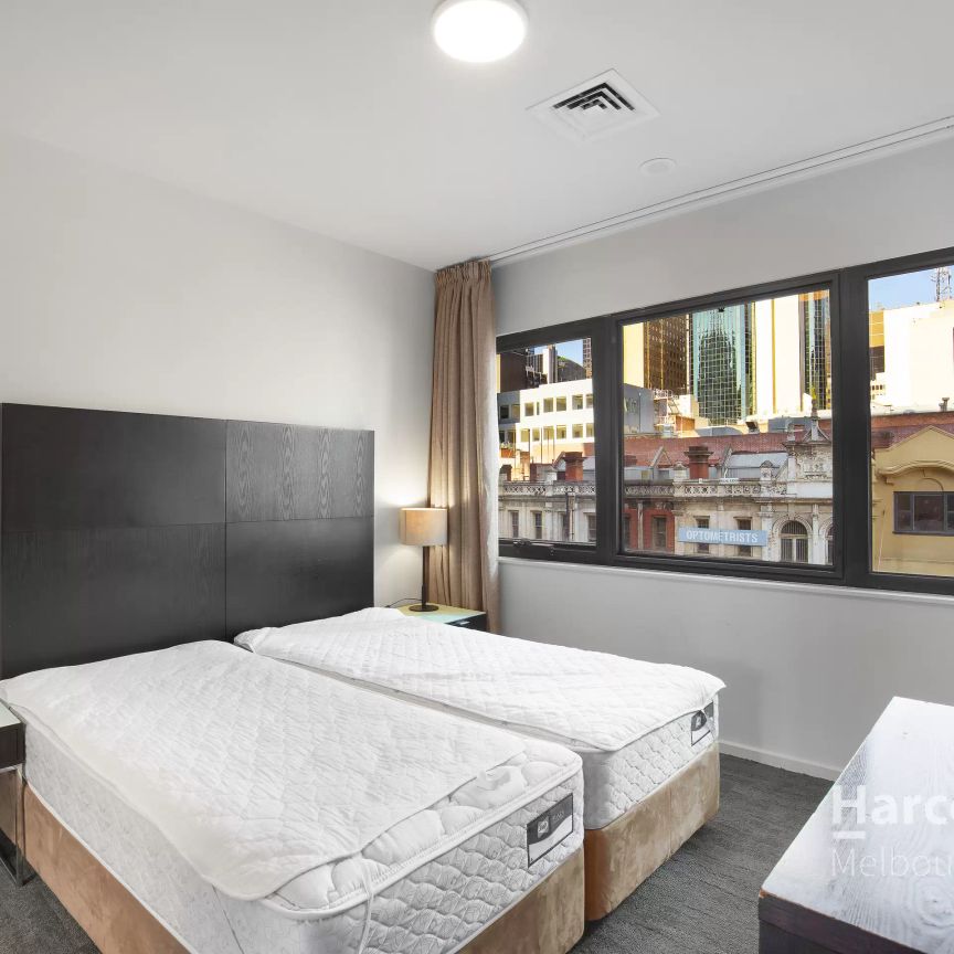 Unbeatable Inner City Convenience - Perfect Location - FURNISHED - Photo 1