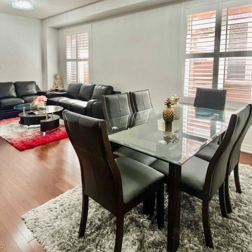 For Lease - 21 Humberstone Crescent, Brampton, Ontario - Photo 1