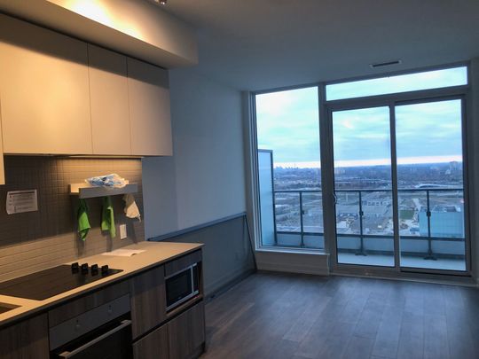 For Lease - 5 Buttermill Avenue Unit# 3308, Vaughan, Ontario - Photo 1