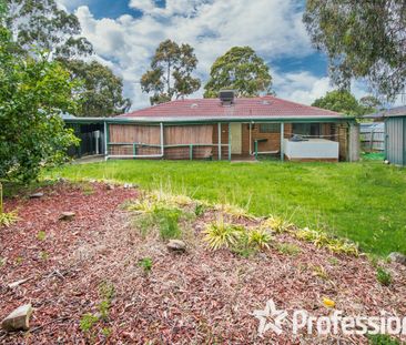 8 Sabre Court, Ferntree Gully VIC 3156 - Photo 5