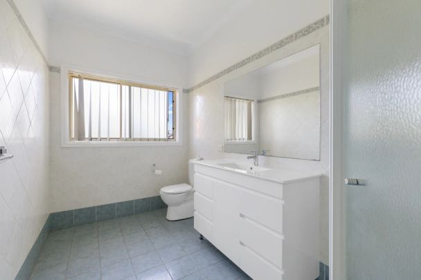 Spacious Family Living in a Highly Sought-After Pennant Hills Pocket - Photo 1