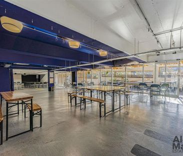 4 bedroom property to rent - Photo 2