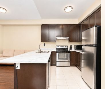 For Lease - 63 Forsyth Crescent, Barrie, Ontario - Photo 2