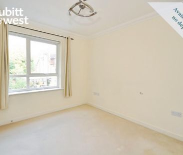 4 bedroom terraced house to rent - Photo 3