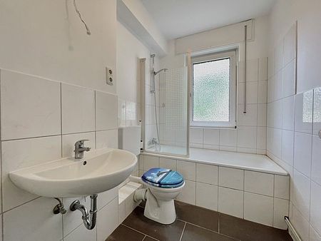 Gemütliche 2-Zi.-Wohnung mit Balkon! - Foto 3