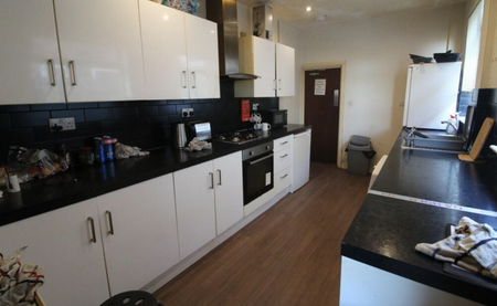 1 bedroom house of multiple occupation to rent - Photo 3