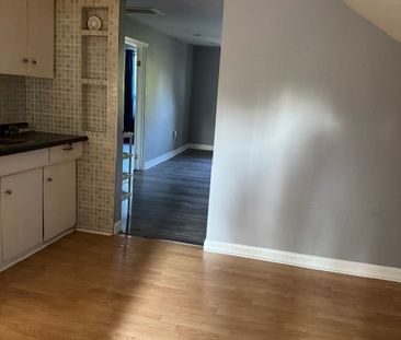 For Lease - 2073 15 Side Road Unit# B, Milton, Ontario - Photo 1