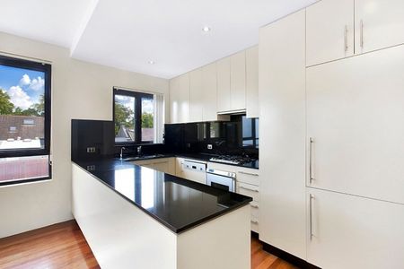 22/13 Oatley Road, Paddington NSW 2021 - Apartment For Rent | Domain - Photo 4