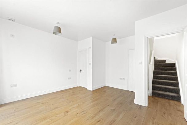 3 bedroom apartment to rent - Photo 1