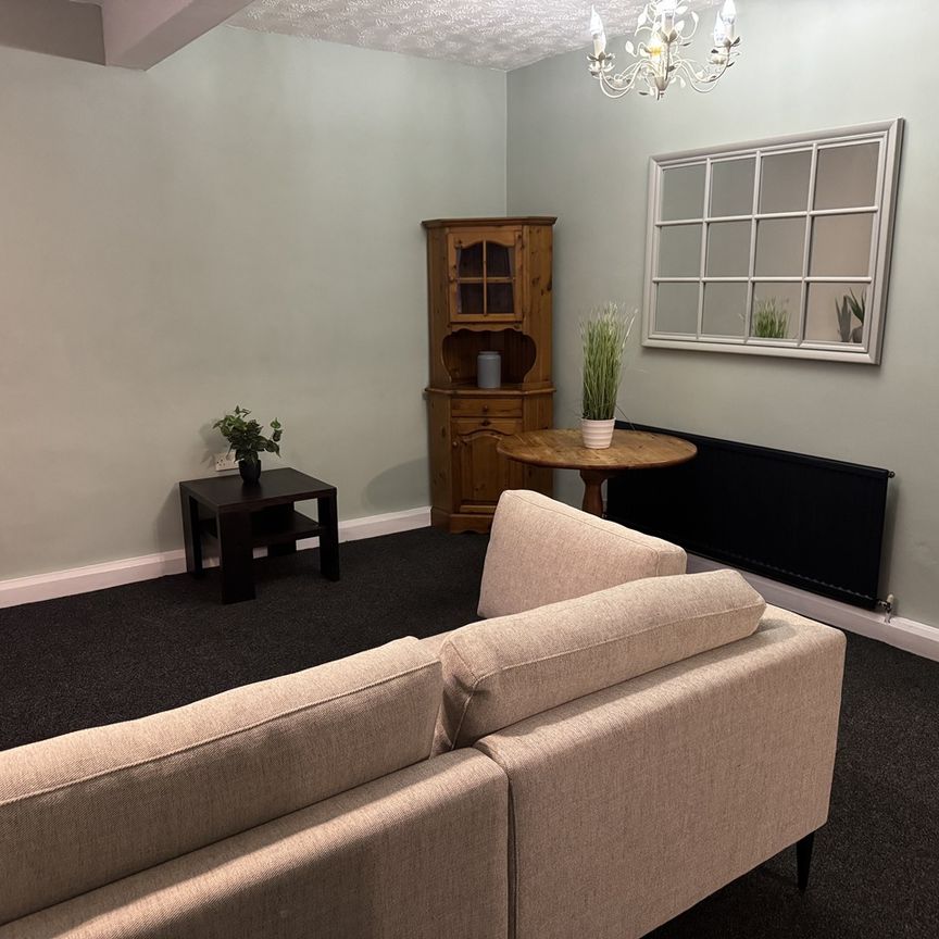 1 Bed Flat, Priory Road, S7 - Photo 1