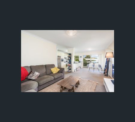 16/9-15 East Parade, Sutherland, NSW 2232 - Photo 3
