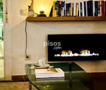 Piso en alquiler en Calle de Santa Mónica - Photo 1