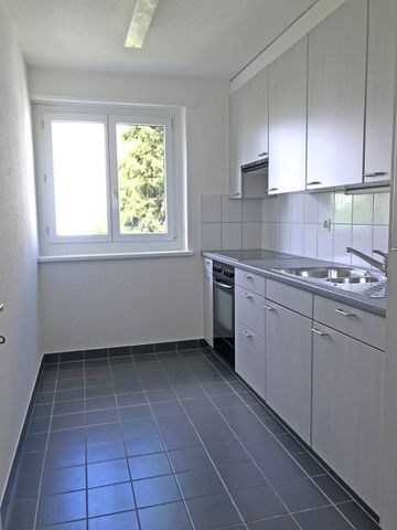 Zentrale Lage und trotzdem im Grünen gelegen - Photo 3