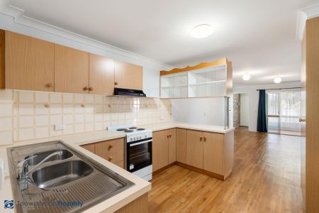 Modern Two-Bedroom Unit in the Heart of Newtown - Photo 2