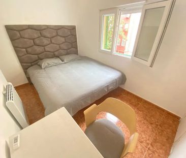 Calle de López Grass, Madrid, Community of Madrid 28038 - Photo 4