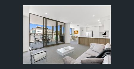 Top Floor Living - Photo 5