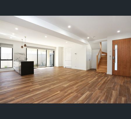 3/65 Melbourne Avenue, Glenroy, Vic 3046 - Photo 5