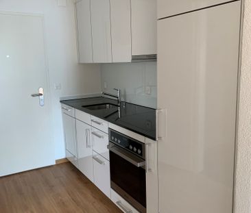 1.5 Zimmer, 30 m², 3. Stock - Foto 6