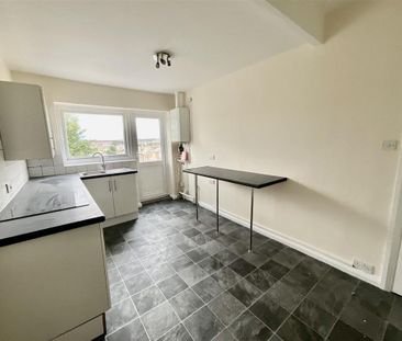 2 bedroom property to rent - Photo 3