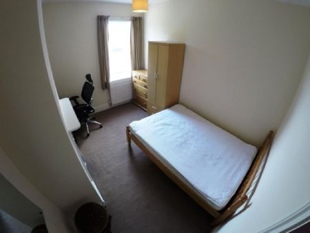 6 bedroom house to rent - Photo 5